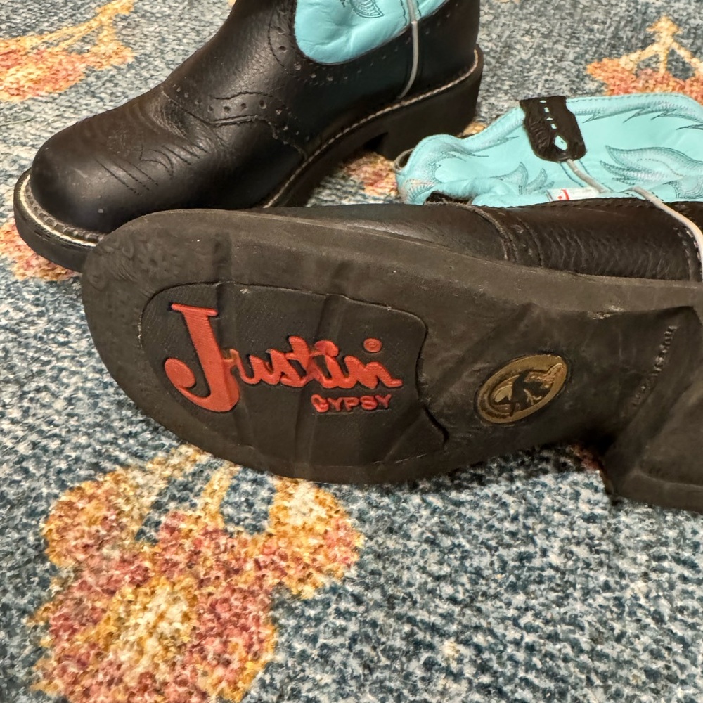 JustinBlack and Light Blue Leather Boots - Picture 2 of 3